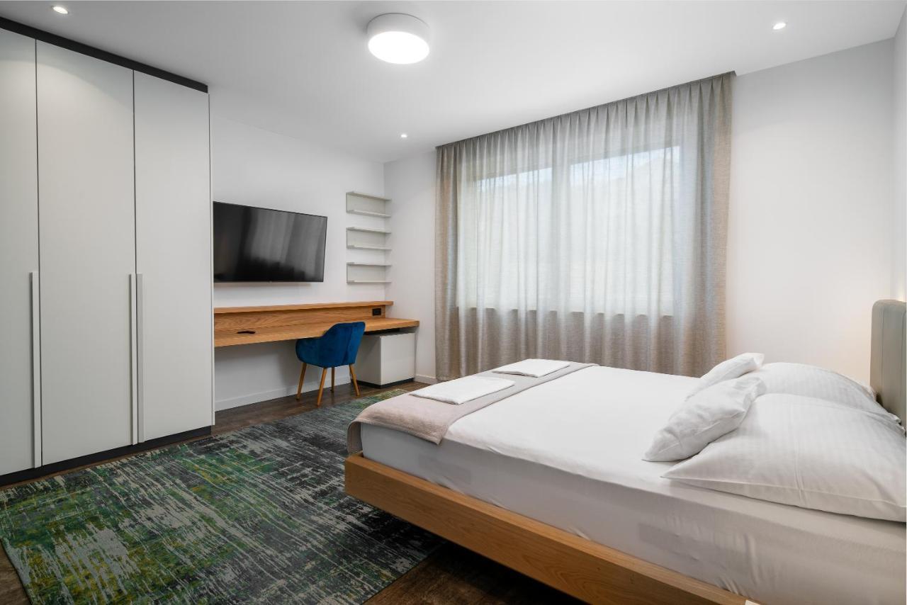 Acadia Beach Villas & Apartments Слатине Экстерьер фото