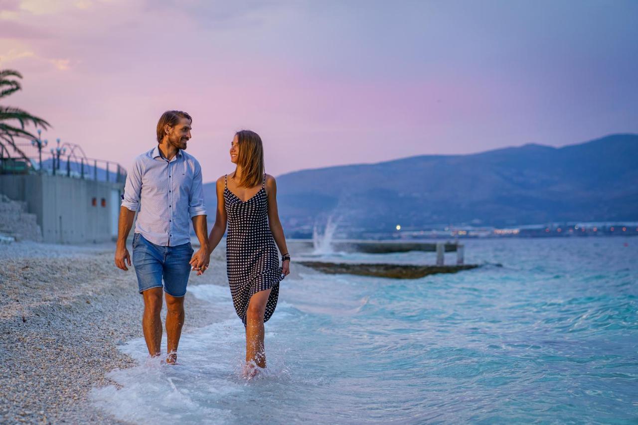 Acadia Beach Villas & Apartments Слатине Экстерьер фото