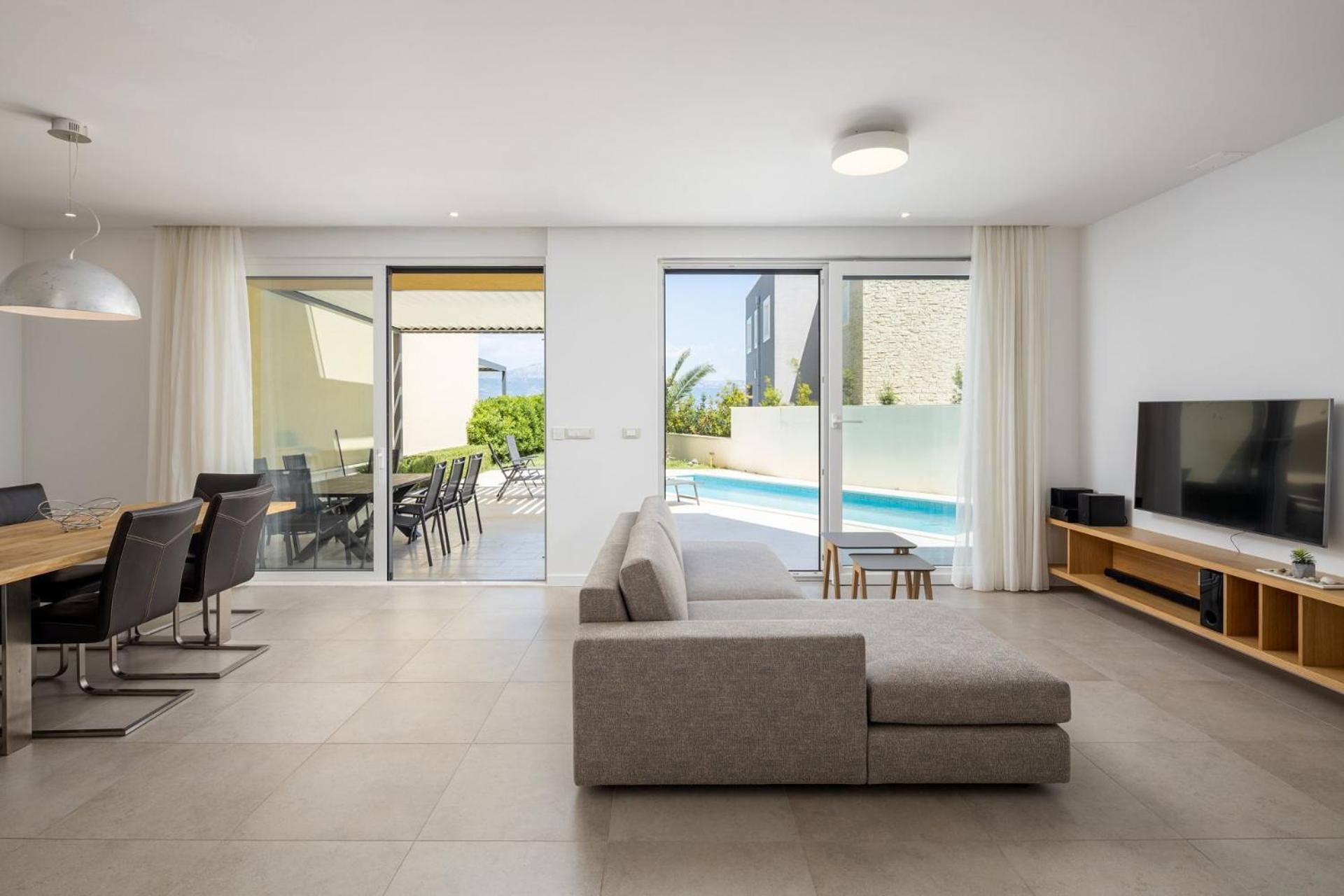 Acadia Beach Villas & Apartments Слатине Экстерьер фото