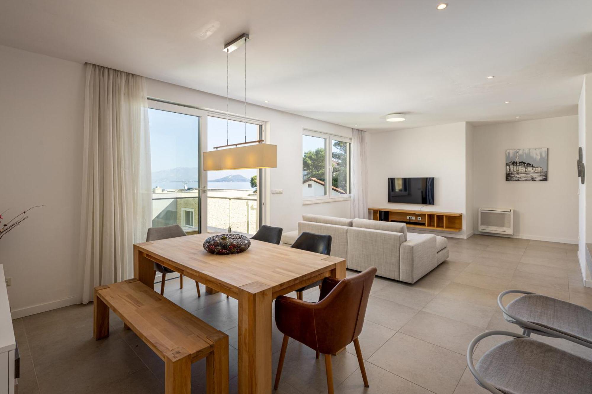 Acadia Beach Villas & Apartments Слатине Экстерьер фото